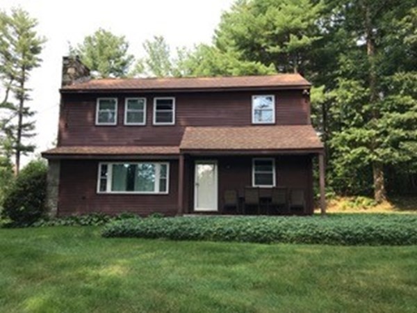 229 Worcester-Providence Turnpike in Sutton
