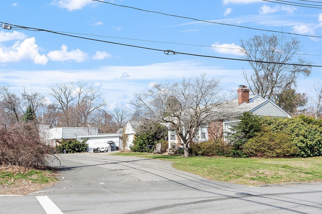 344 Broadway in Lynnfield