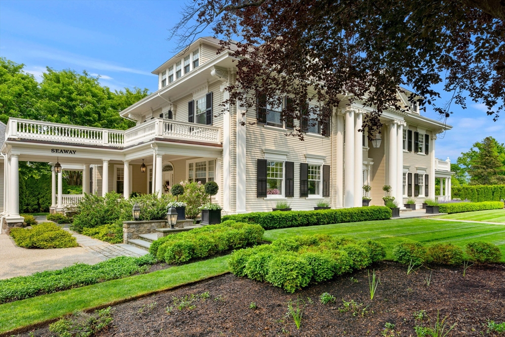 4 COBB AVENUE in Manchester