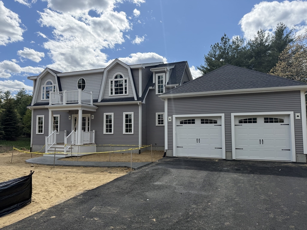 Lot1 Elk run drive in Middleboro