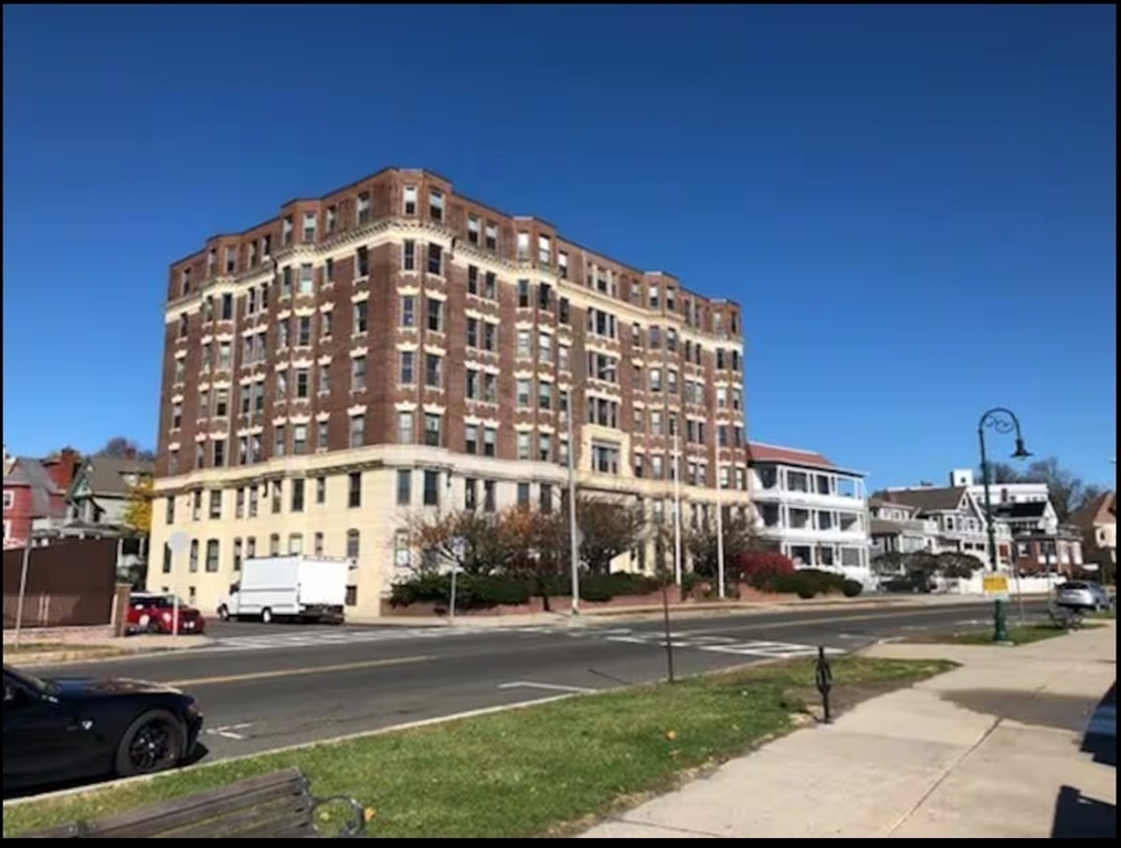 285 Lynn Shore Dr #203 in Lynn