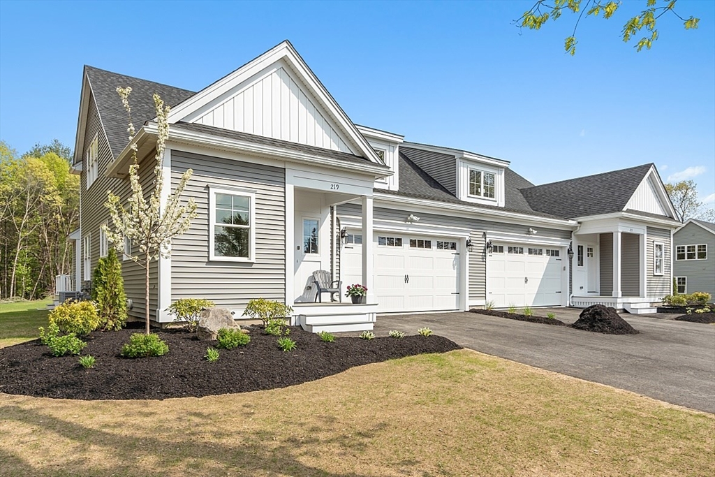 289 Sewall St #289 in Boylston