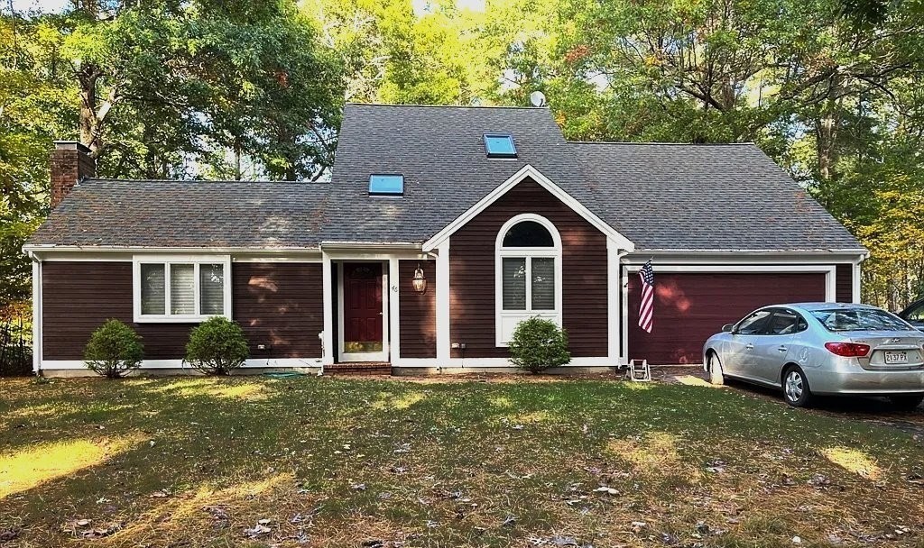 46 Foxworth Lane in Kingston