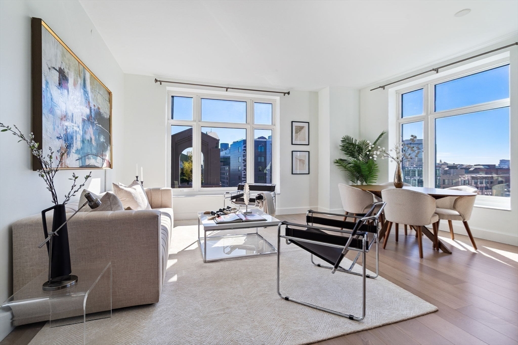 100 Lovejoy Wharf #PH 1B in Boston