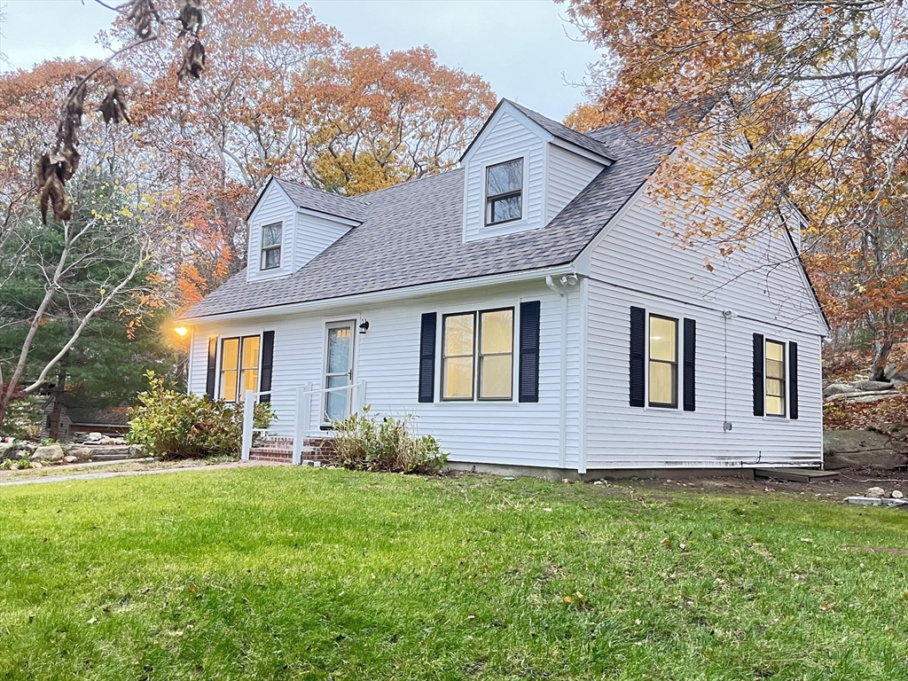 33 Highview Rd in Rockport