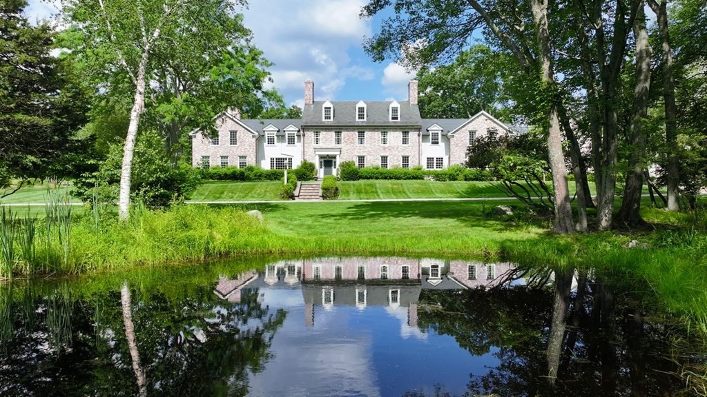 401 Sandy Valley Rd in Westwood