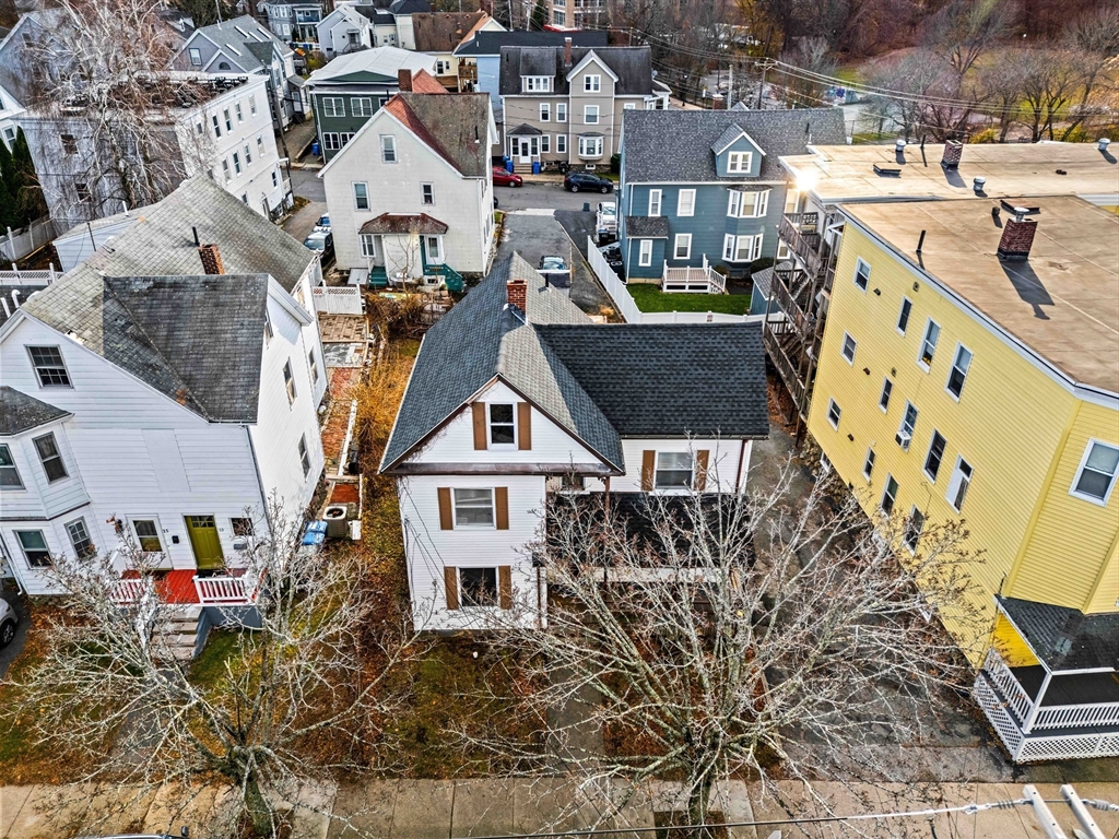 11 Derby Street in Waltham