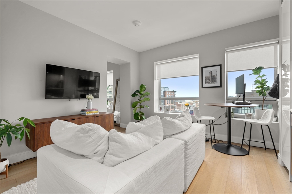 100 Shawmut Ave #908 in Boston