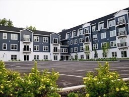 485 Blue Hills Parkway #13 in Milton