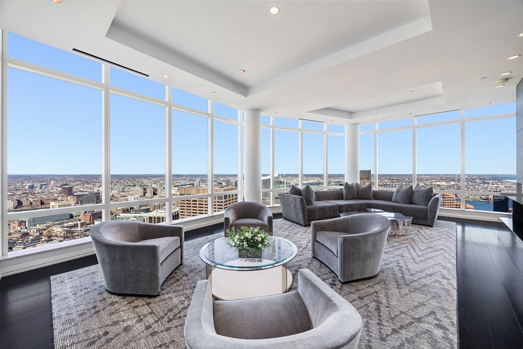 1 Franklin St #PH4B in Boston