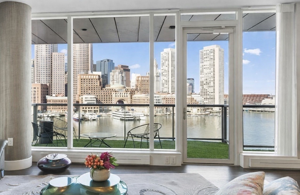 22 Liberty Dr #7M in Boston