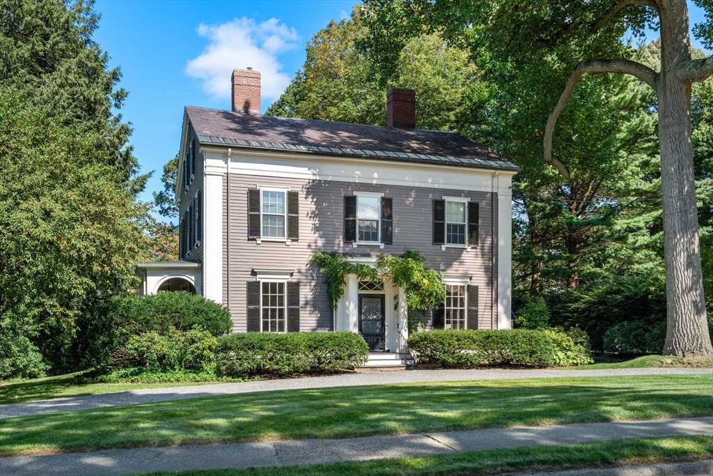 269 Franklin St in Newton