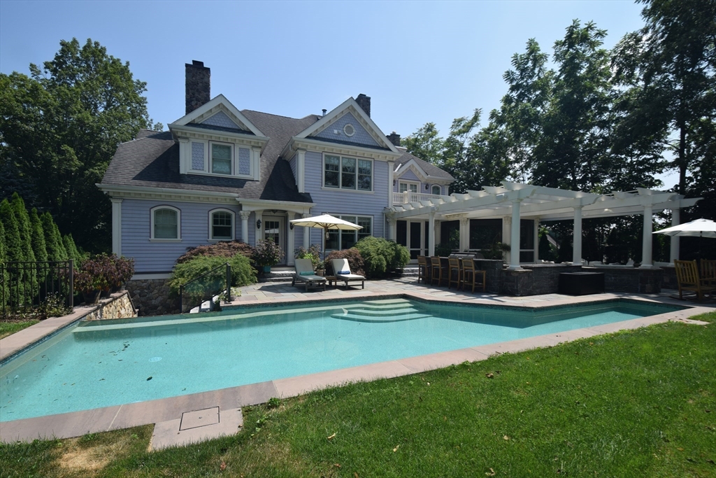 16 Meriam St in Lexington