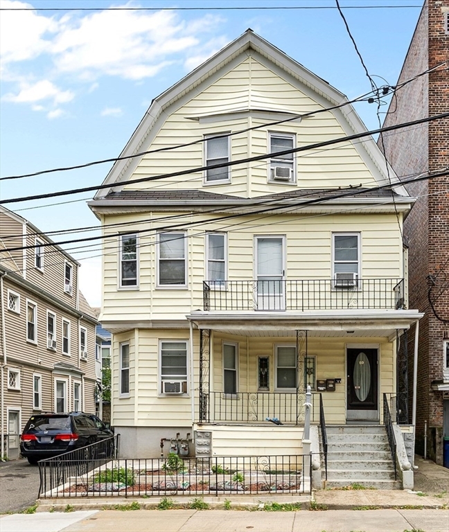 89 Central St in Somerville