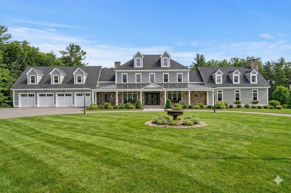 72 DALE LANE in Groton