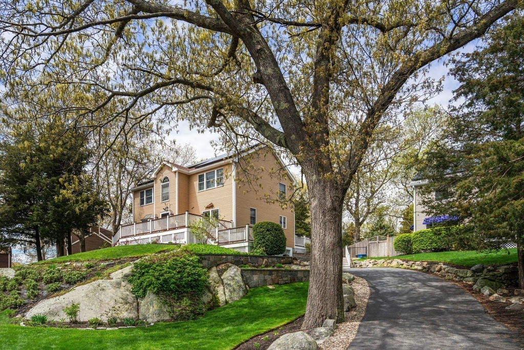178 Atlantic Street in Gloucester