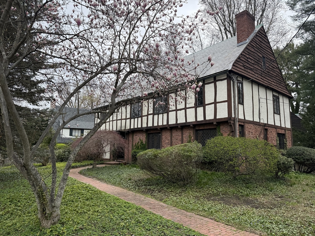 764 Hammond St in Chestnut Hill