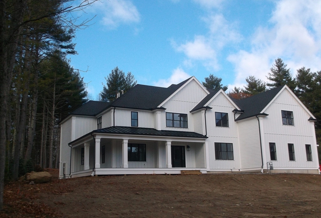 Lot 8 POND VIEW in Holliston