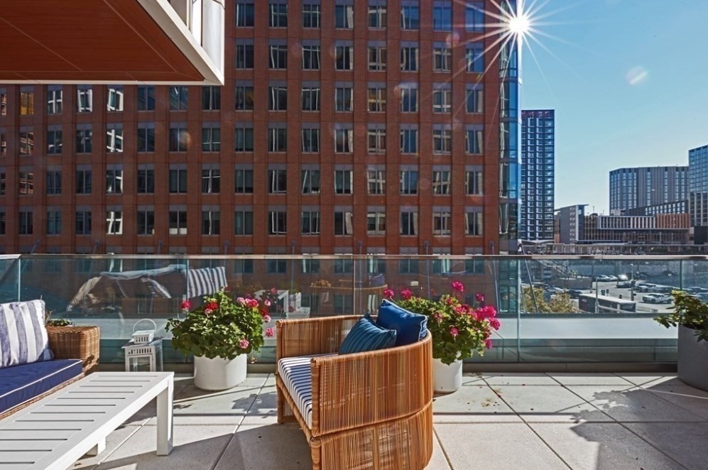 135 Seaport Blvd #532 in Boston