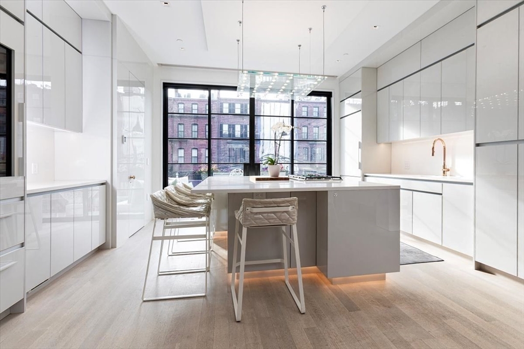 158 W Canton St in Boston