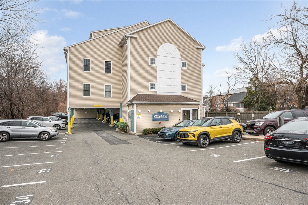 39 Broadway #305 in Malden
