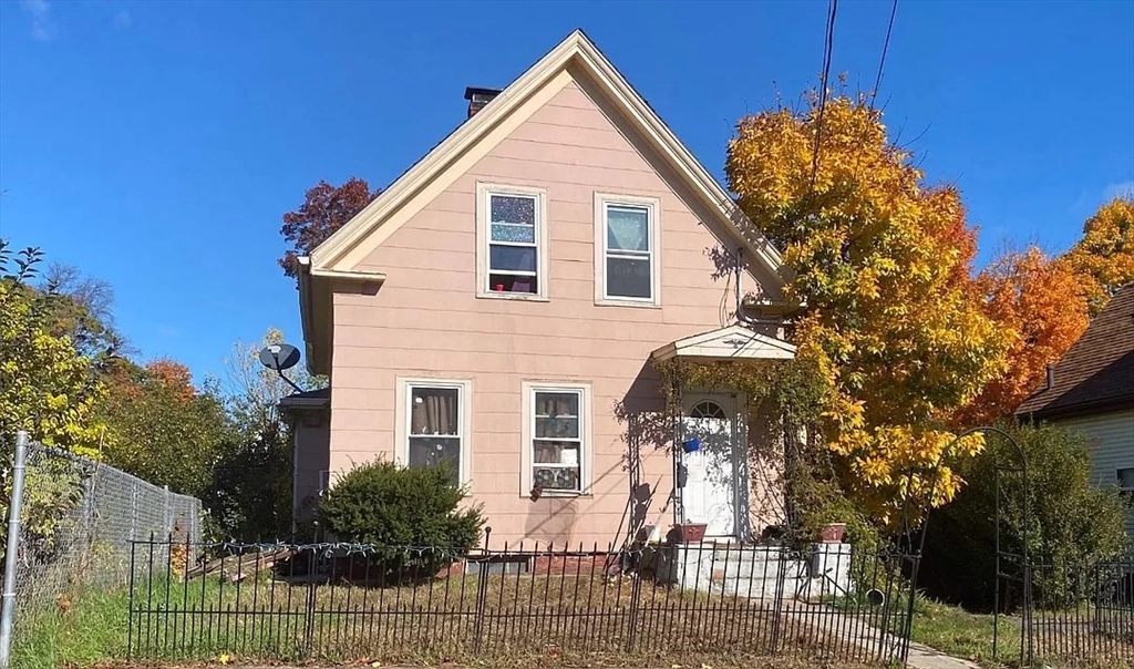 105 Ford St in Brockton