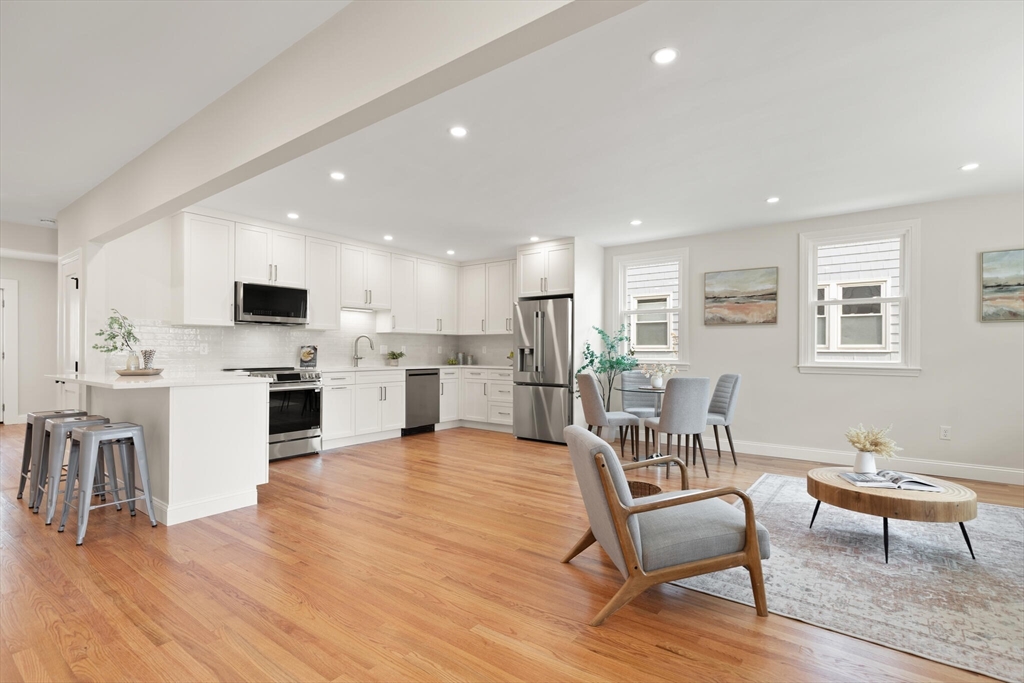 156-158 Waverley Street #158 in Belmont