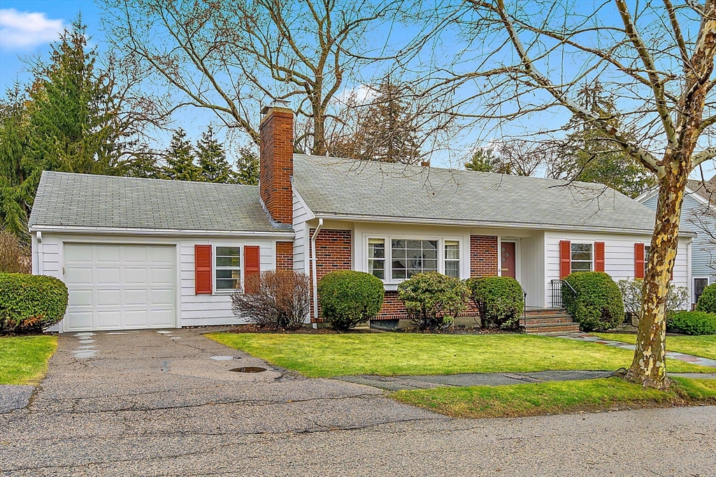 6 Shaw Rd in Belmont