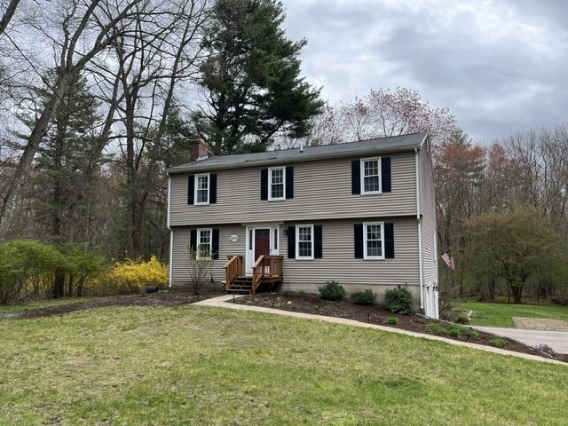 200 Nashua Rd in Groton