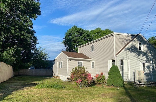 32 Meadow Road in Northborough