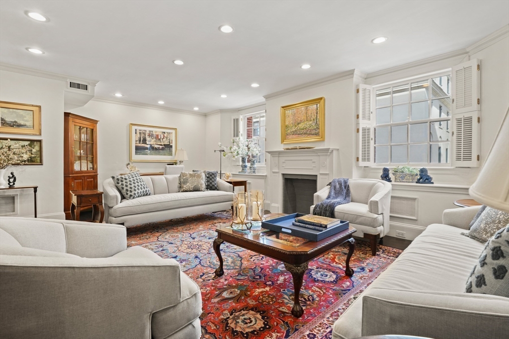 142 Chestnut Street #4-5 in Boston