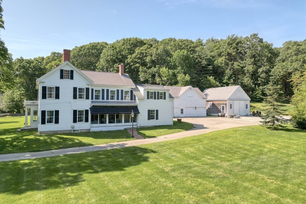 316 Summer St in Marshfield