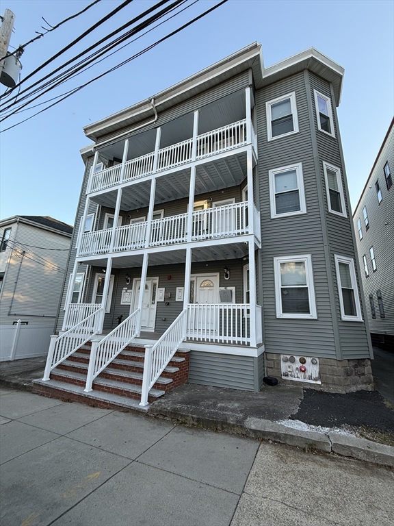 40-42 Dehon St in Revere