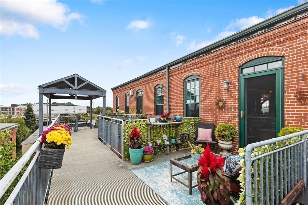 60 Dudley St #32 in Chelsea