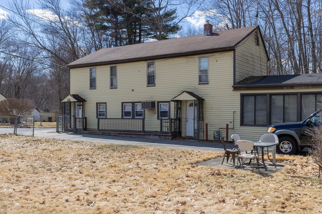 35 CANOBIEOLA RD in Methuen
