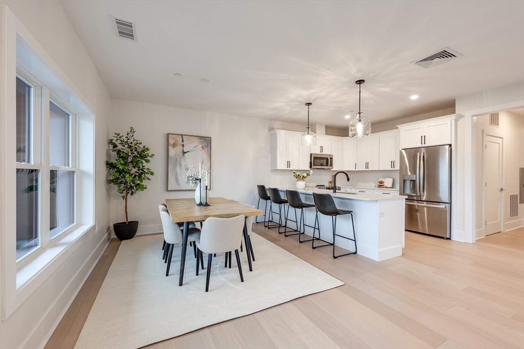 62 Foundry St #202 in Wakefield
