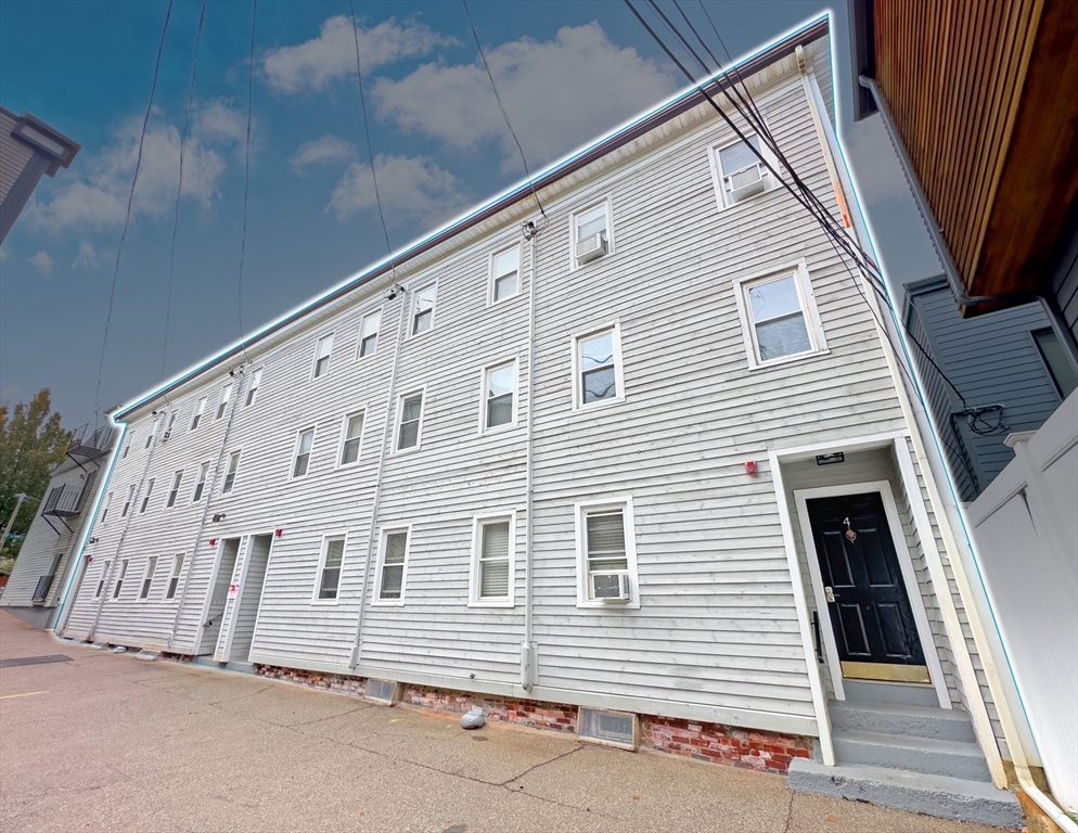 1-4 Schrepel Pl in Boston
