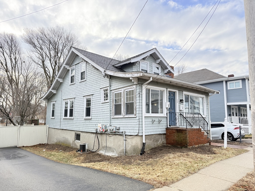 153-155 vassall st in Quincy