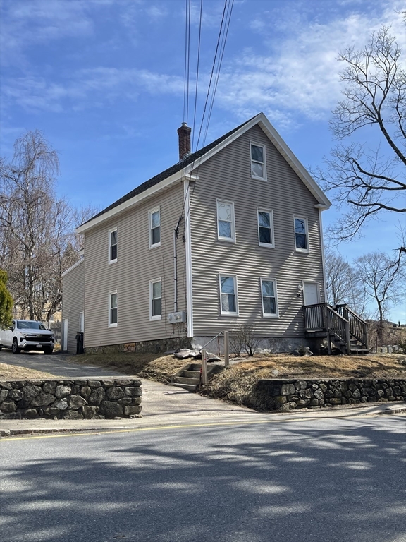 28 Beach St in Marlborough