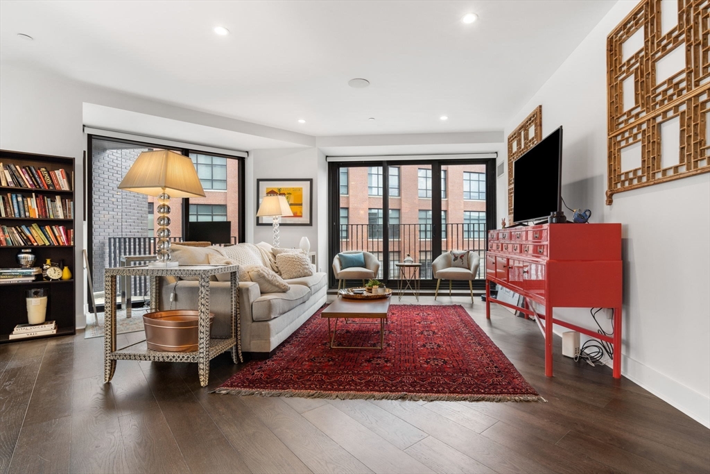 14 W Broadway #601 in Boston