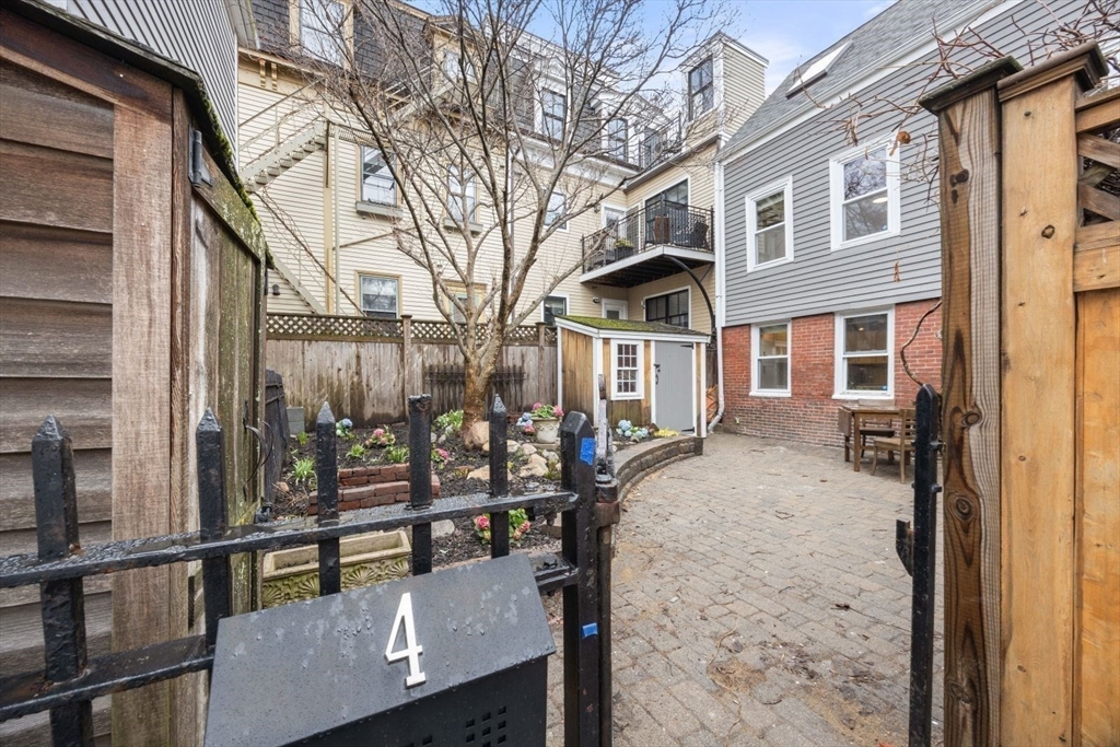 4 Mead Street Ct in Charlestown