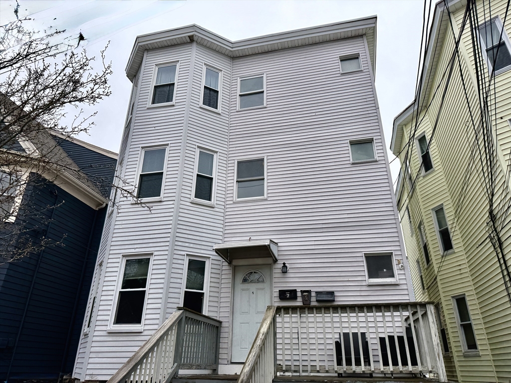 5 Partridge Avenue in Somerville