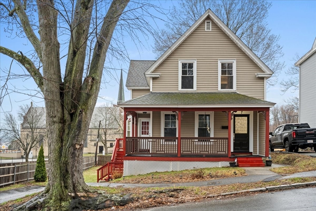7 Chadwick St in Worcester