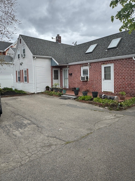189 Pleasant St in Brockton