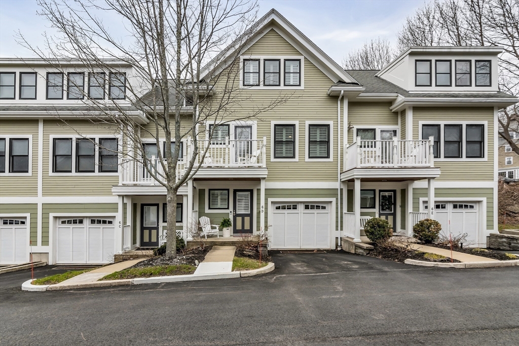 6 Summer St #D in Manchester
