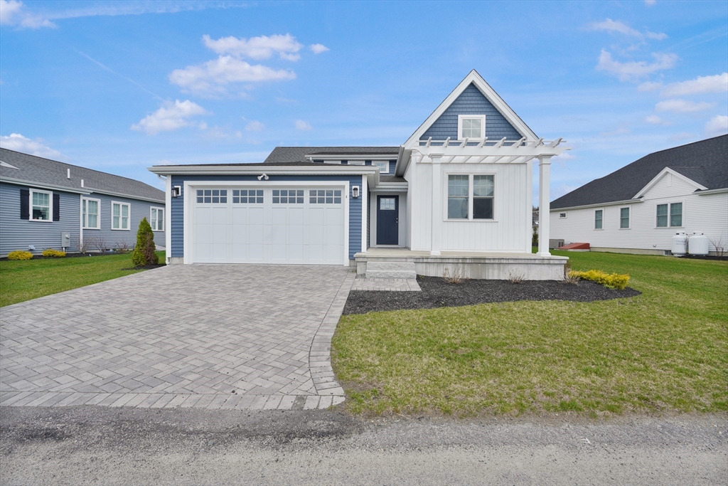 31 Sophia Dr in Rehoboth