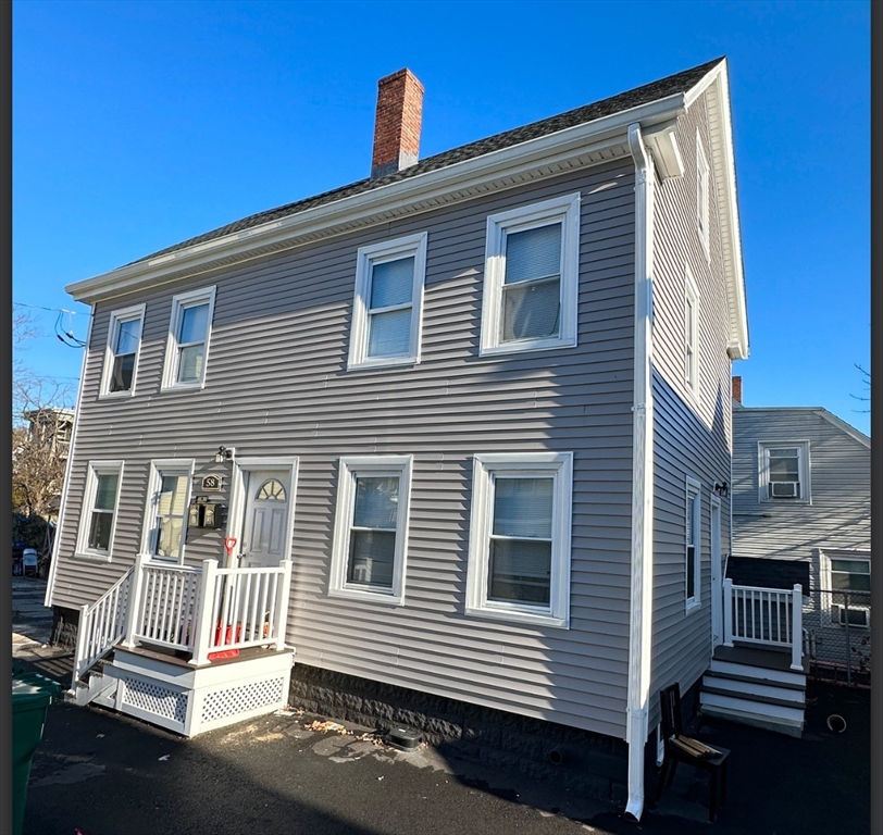58 Laighton St in Lynn