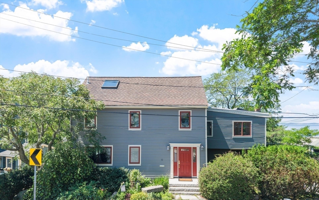 12 Andrews Street in Gloucester