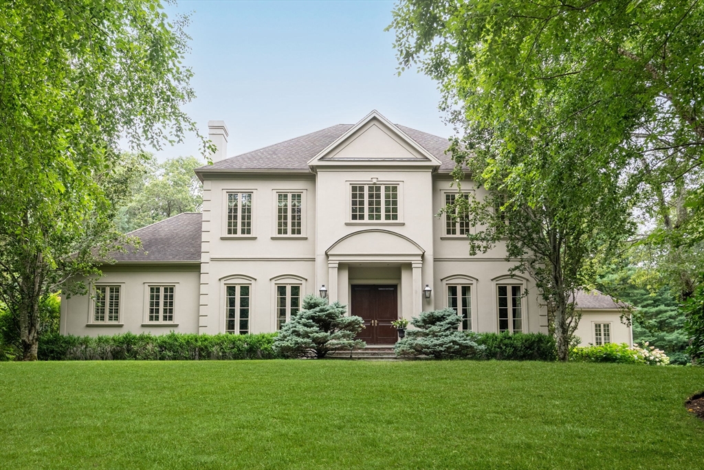 6 Witherbee Ln in Southborough