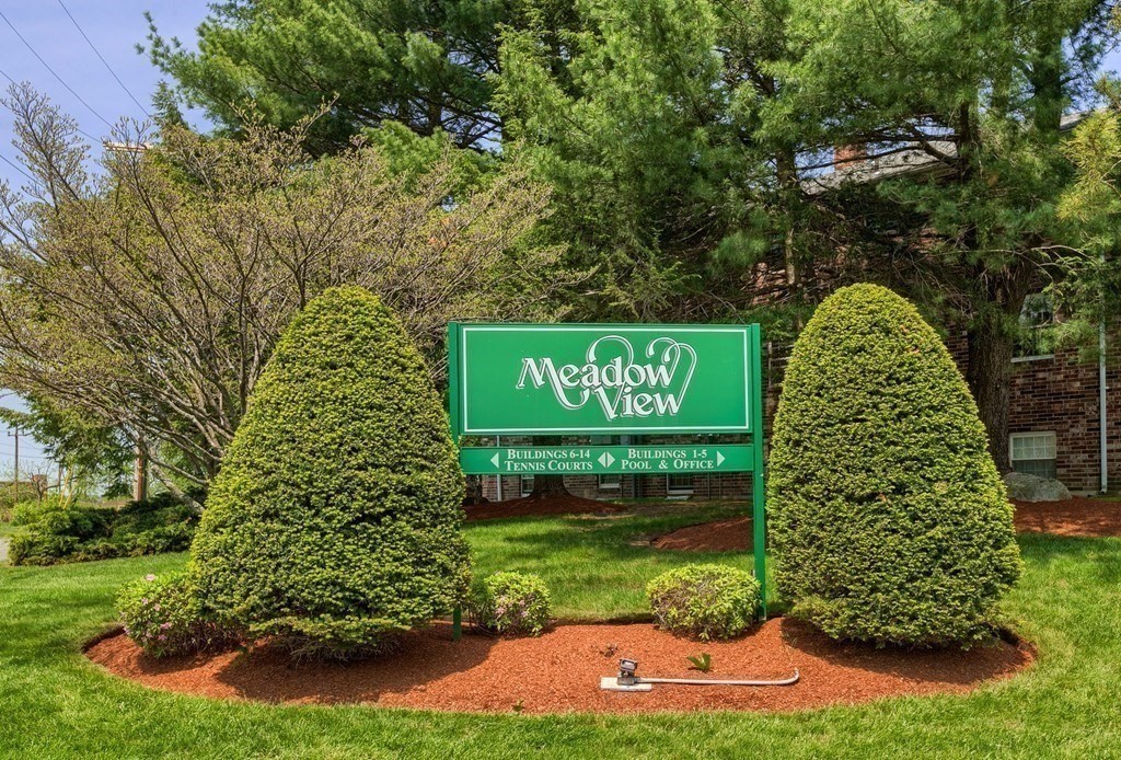 13 Walker Rd #12 in North Andover